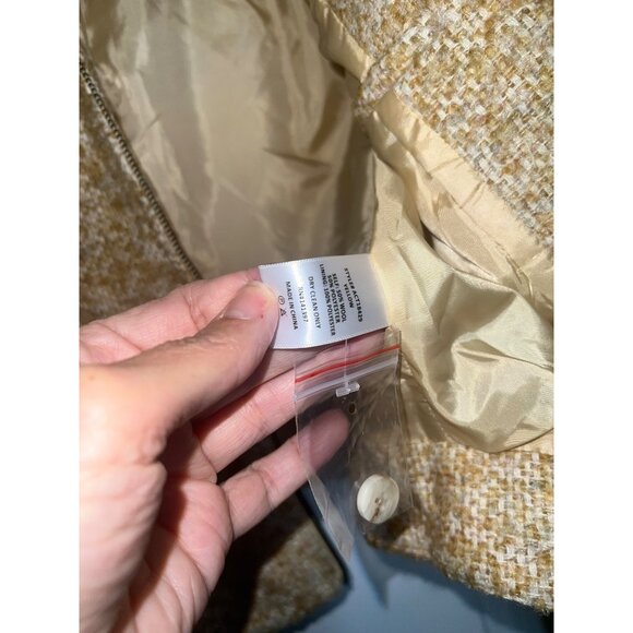 ASTR The Label Yellow Tweed Cropped Jacket With Zipper Front & Satin Lining - Si - Picture 4 of 5